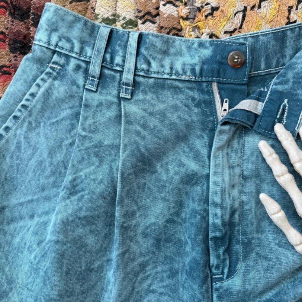 💀 SOLD 💀 Vintage 80s Teal Blue Acid Wash High Waisted Pleated Trousers ~ Size 28 - Picture 6 of 8